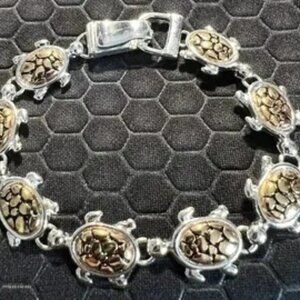 Turtle Bracelet 18K White Gold Plated